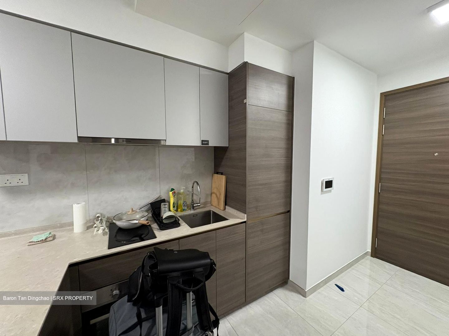 The Florence Residences (D19), Apartment #613595111